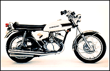 H1 500SS エグリ 1970年 当時物 リアフェンダー ステー付 (マッハ，250SS，350SS，400SS，750SS) 500SS(H1) 70年式エグリマッハ ピーコックG.｜400万円｜旧車・絶版